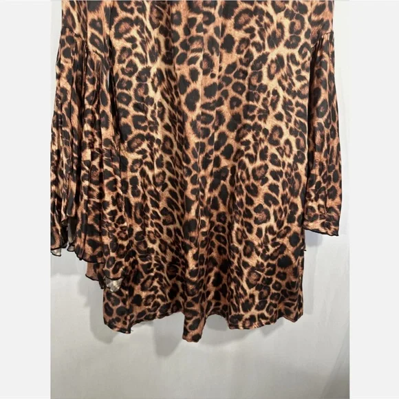 NWT Chloe Kristyn [ Small ] Satin Bell Sleeve Mini Dress in Leopard Animal Print - Picture 10 of 14